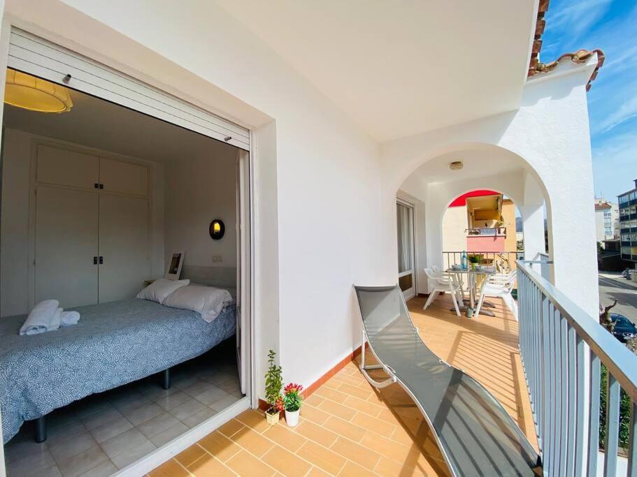 Apartamentos Aquarium Roses Luaran gambar
